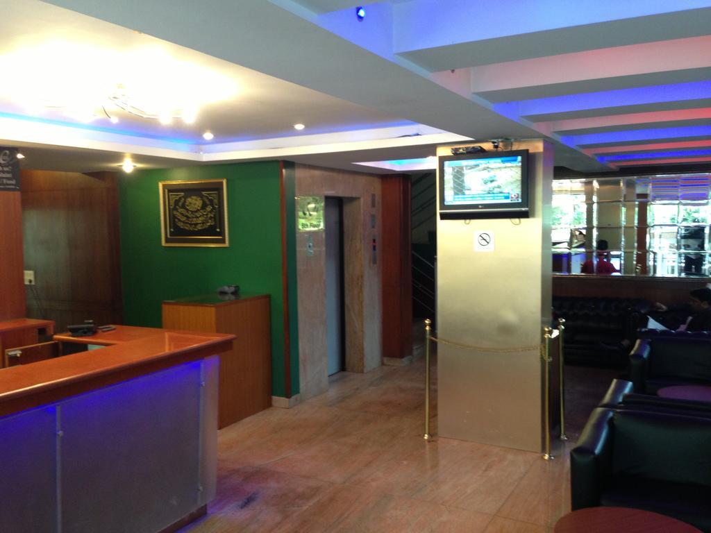 Hotel Noor Empire International Kormangala Bangalore Exterior photo